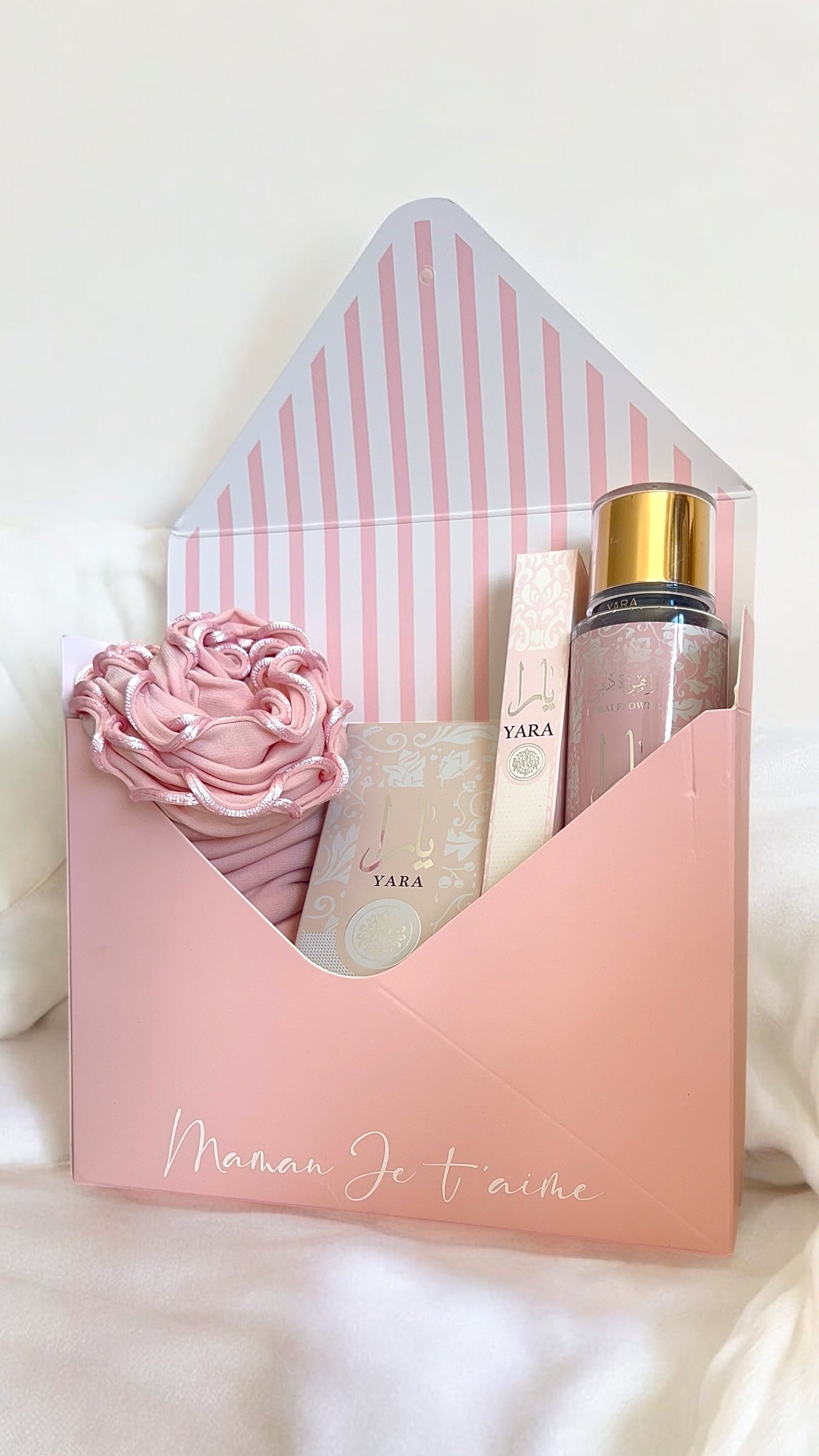 COFFRET YARA ROSE - HIJAB