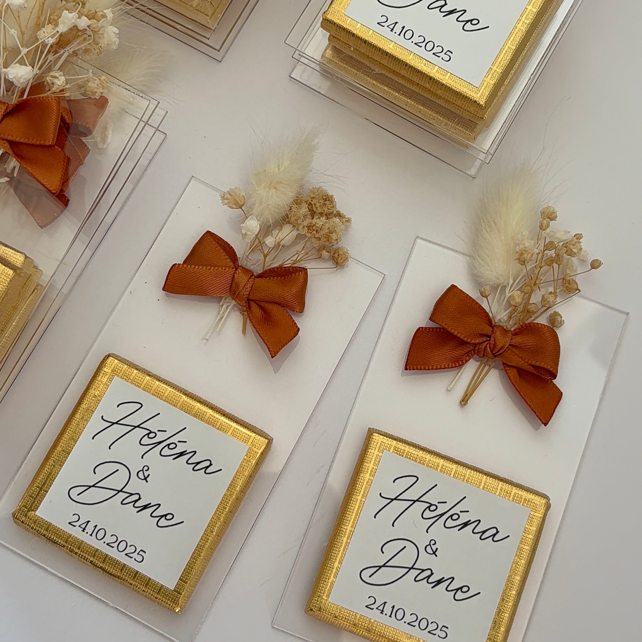 PLAQUE PLEXIGLASS & CHOCOLAT PERSONNALISÉ – FLEURS SÉCHÉES